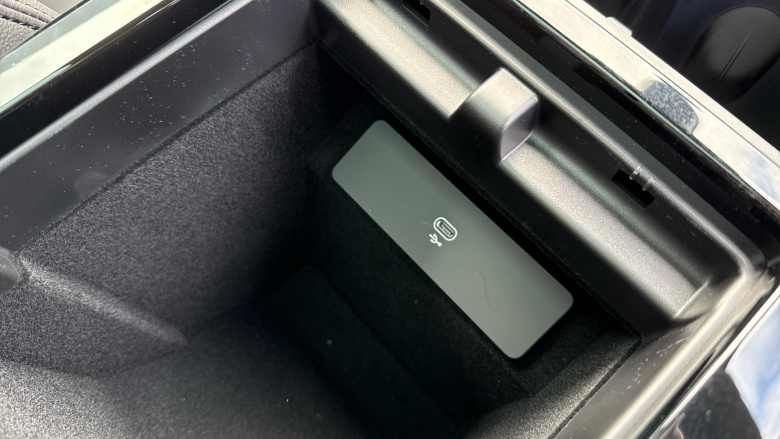 Land Rover Range Rover Evoque 1.5 P270e Edition 5dr Auto Hatchback